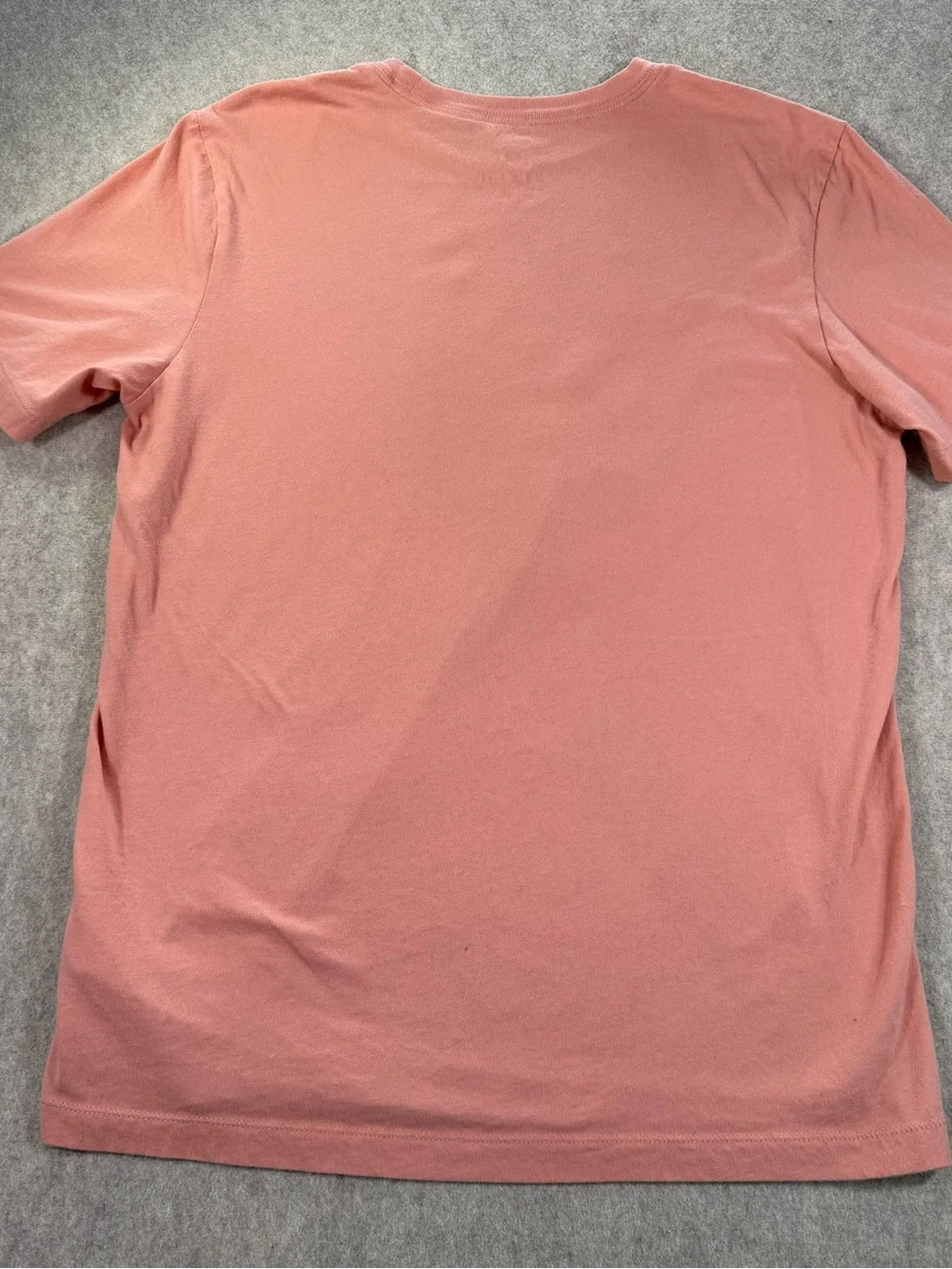 NIKE Classic Tee with Bold White Logo. Men M